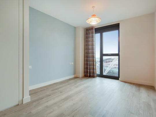 2211 Thomson image #3