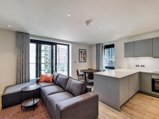 612 Landsby West - 1 of 8