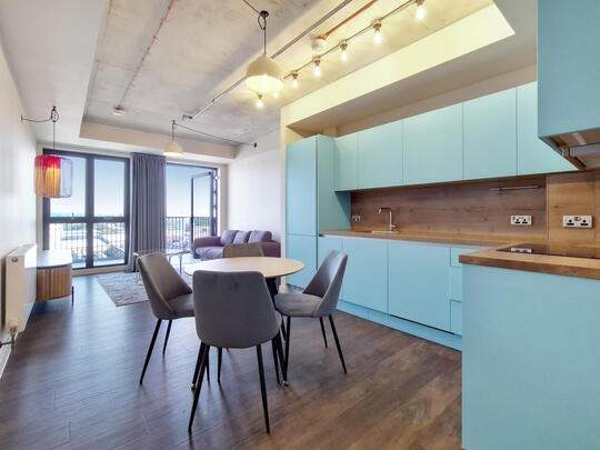 622 The Robinson South