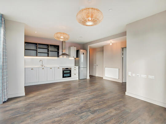 1711 Thomson