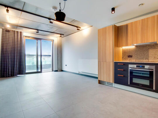 906 Beton image #1