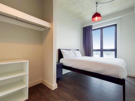 2128 The Robinson South