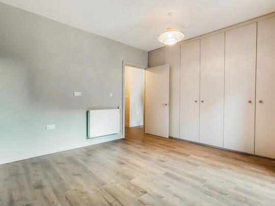 610 Thomson image #5