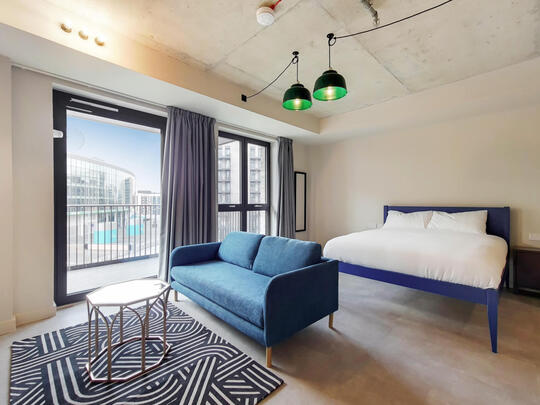 1302 The Robinson West